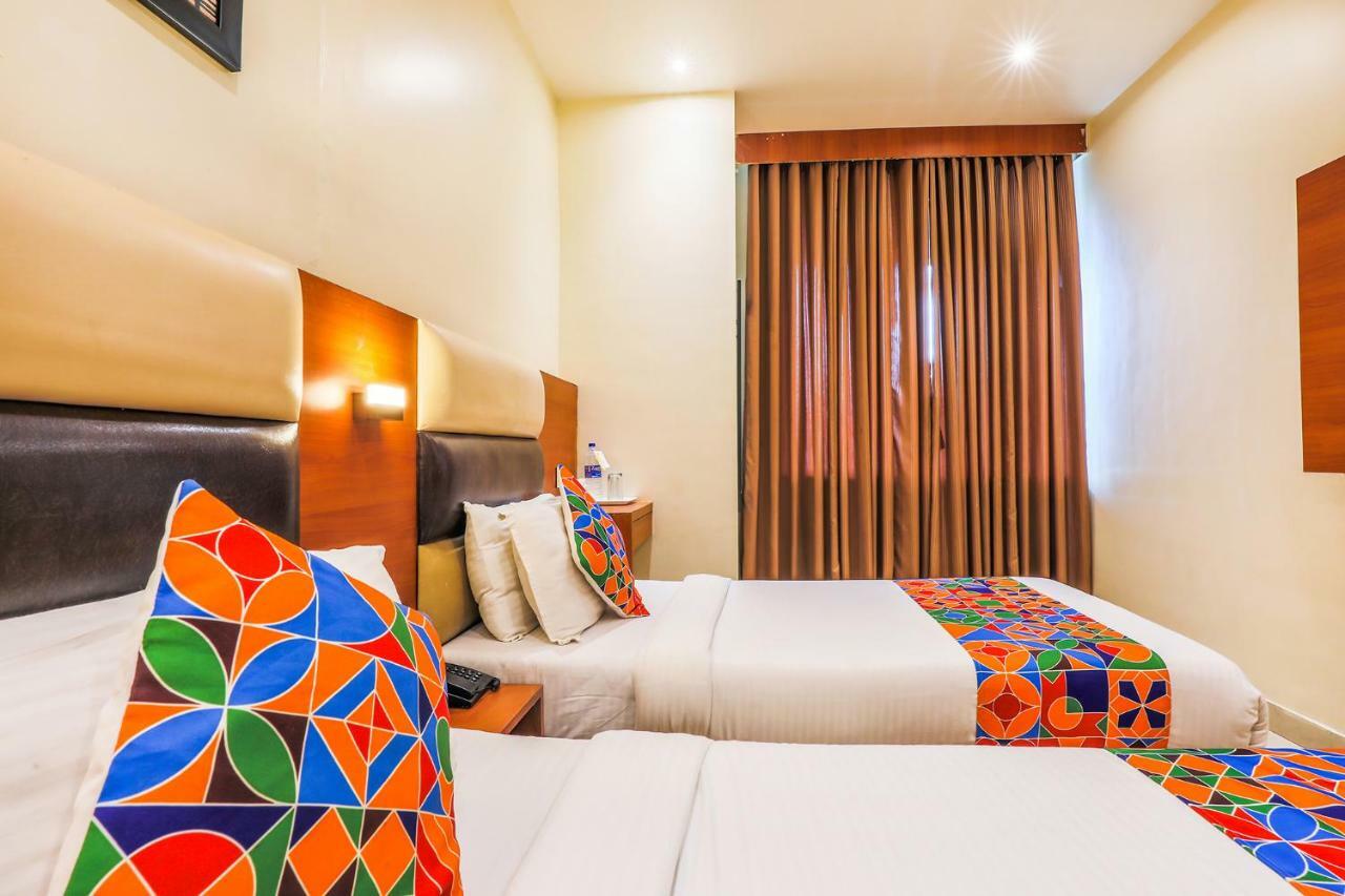 Hotel Fabexpress Liwa International Andheri East Mumbai Exterior foto