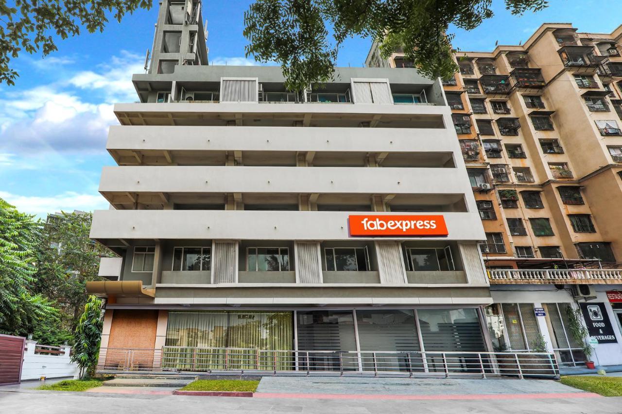 Hotel Fabexpress Liwa International Andheri East Mumbai Exterior foto